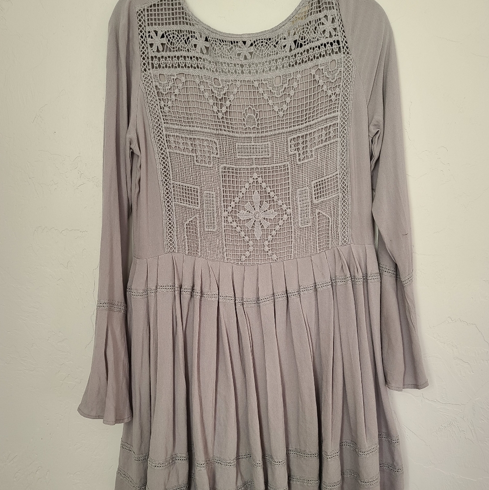 Grey long sleeve dress